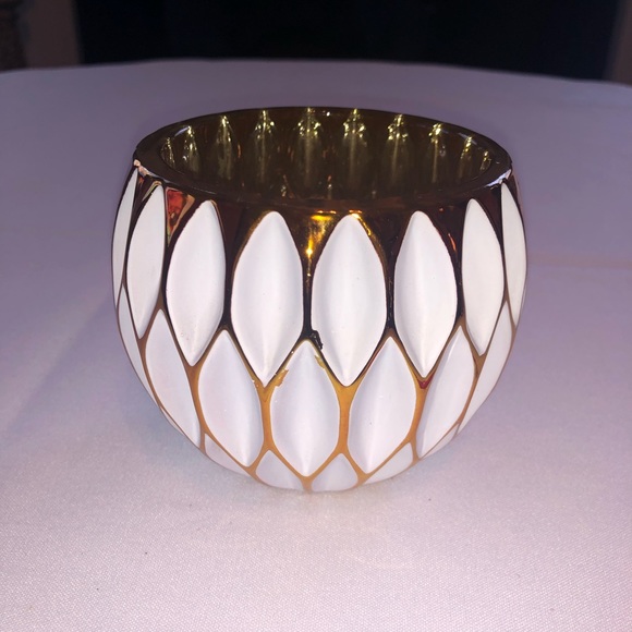 Z Gallerie Accents Z Gallerie Geo Oval Candle Holder Poshmark